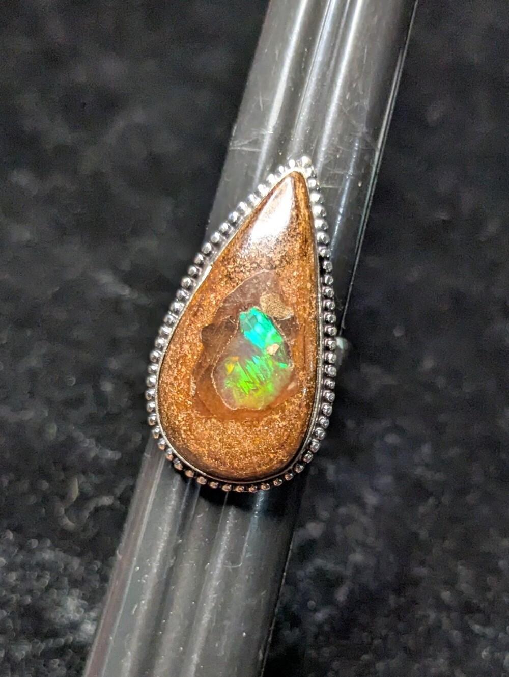 Rare Australian Boulder Pipe Opal Statement Ring With Green Flash (8)